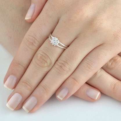 Anel Prata Flor com Zircônias