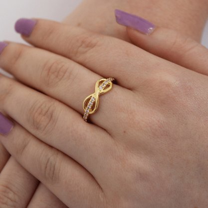 Anel Semi Jóia Dourado Infinito com Zircônias
