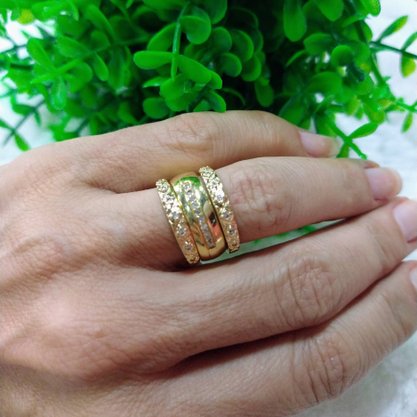 Aparador de Aliança Semi Jóia Dourado Pedras