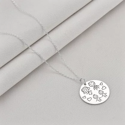 Colar Prata com Medalha Desenhada a Laser Filhos