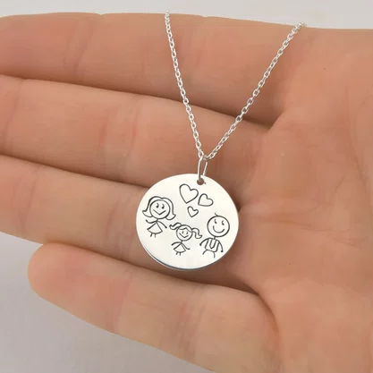 Colar Prata com Medalha Desenhada a Laser Filhos