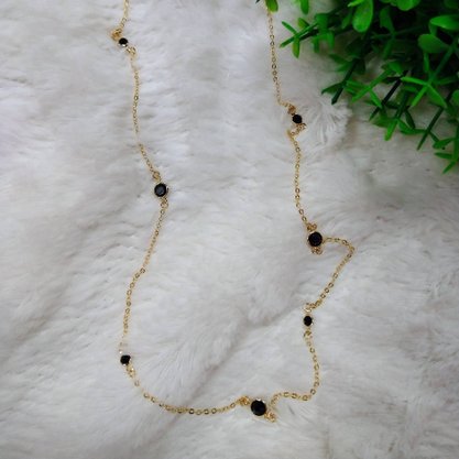 Colar Semi Jóia Dourado Pedras Pretas