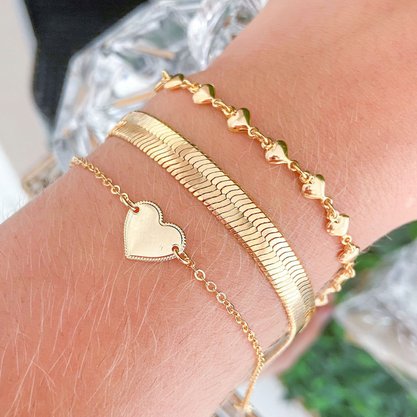 Pulseira Semi Jóia Dourada Corações