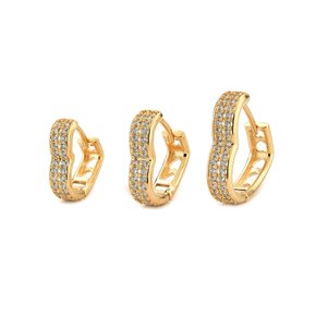 Argola Semi Jóia Dourada Trio Coração com Pedras