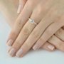 Anel Prata Feminino Solitário com Zircônias